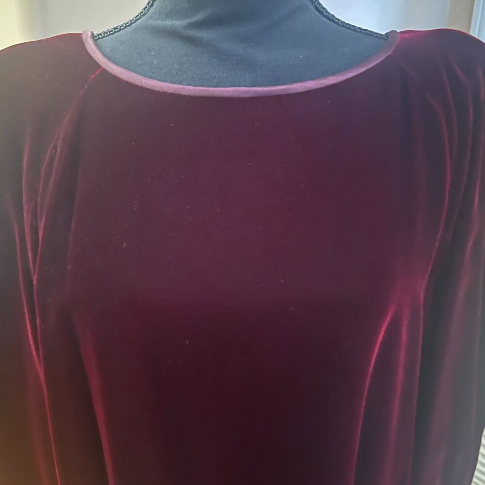 Jones of New York Vintage Deep red velvet dress Size 14